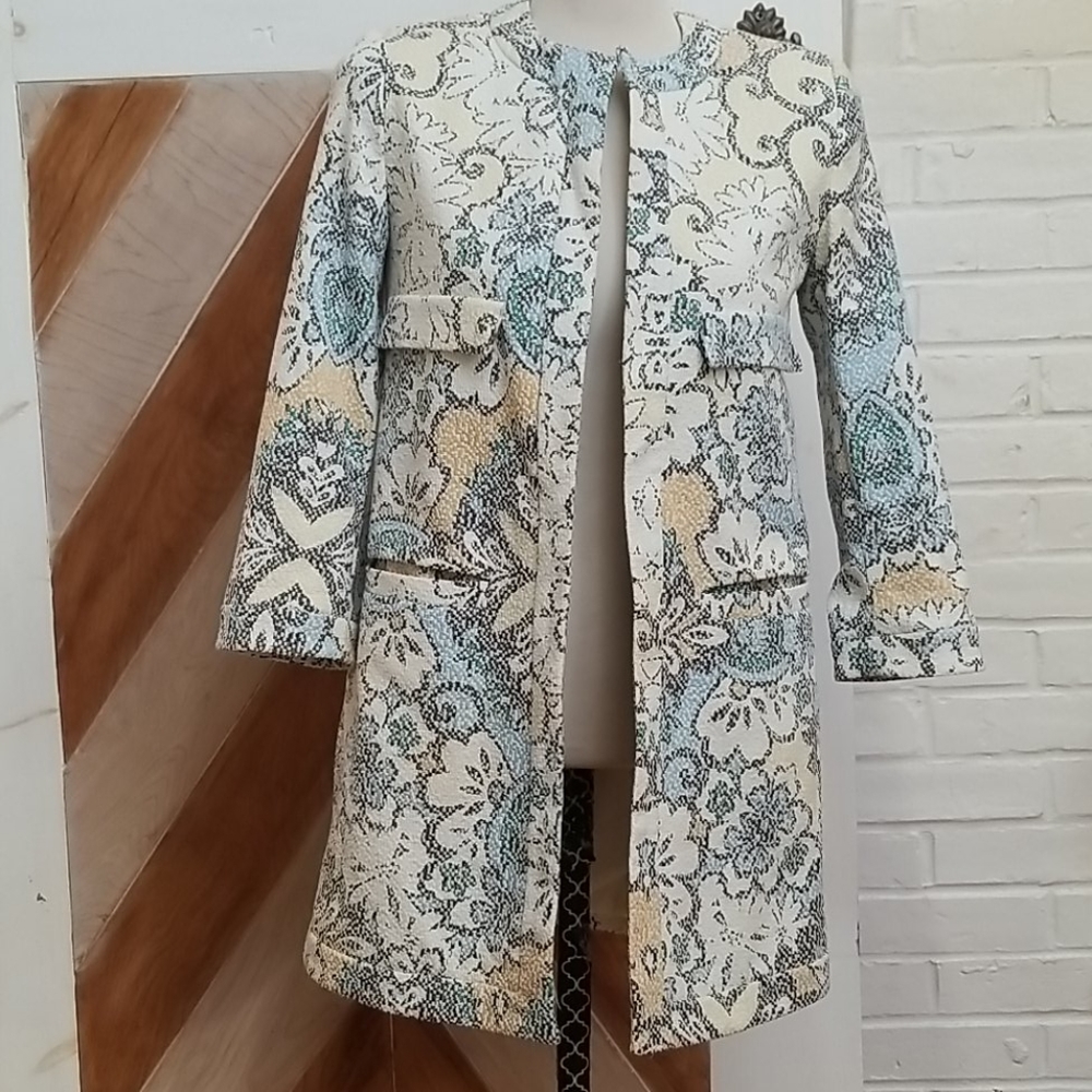 Zara light coat